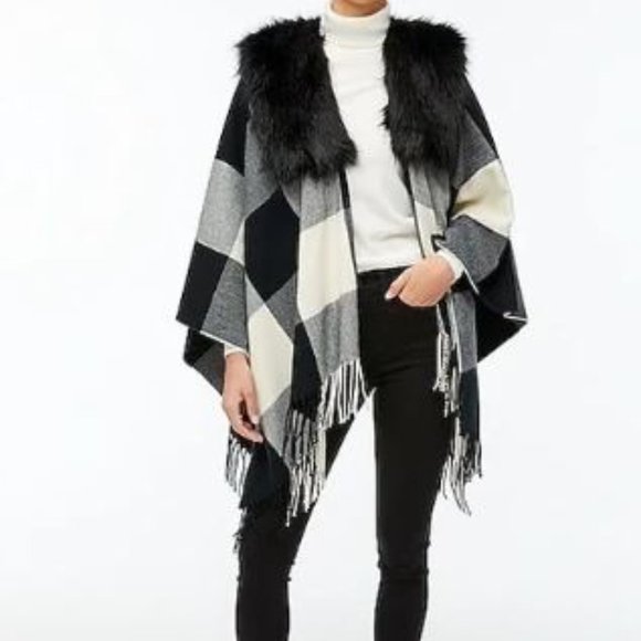 ONE OS JCREW FACTORY BUFFALO PLAID FAUX FUR FRINGED PONCHP - Picture 1 of 2
